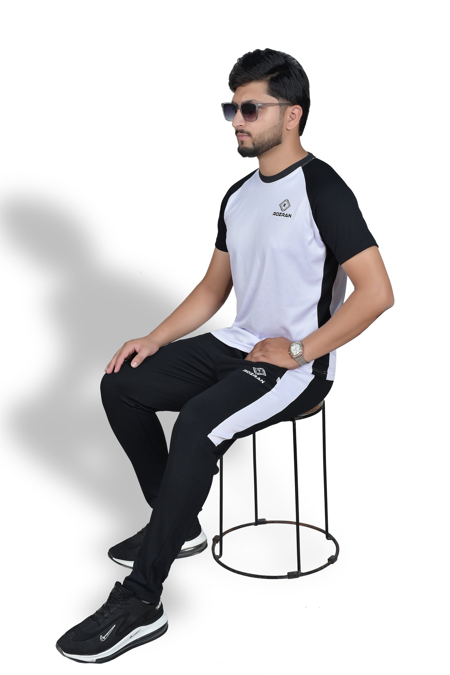FlexFit Premium White Black - Mesh